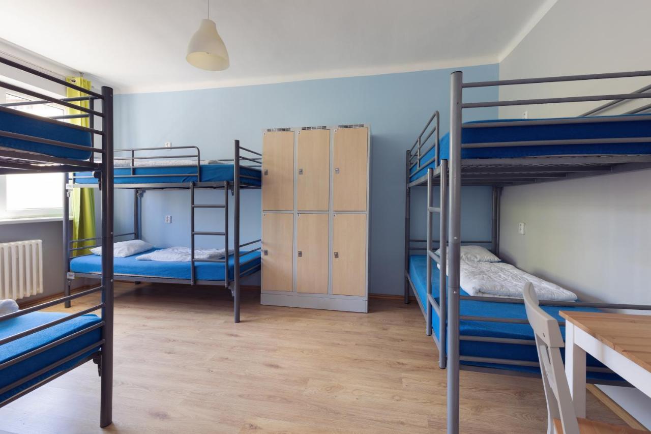 Patio Hostel Dorms Братислава Екстер'єр фото