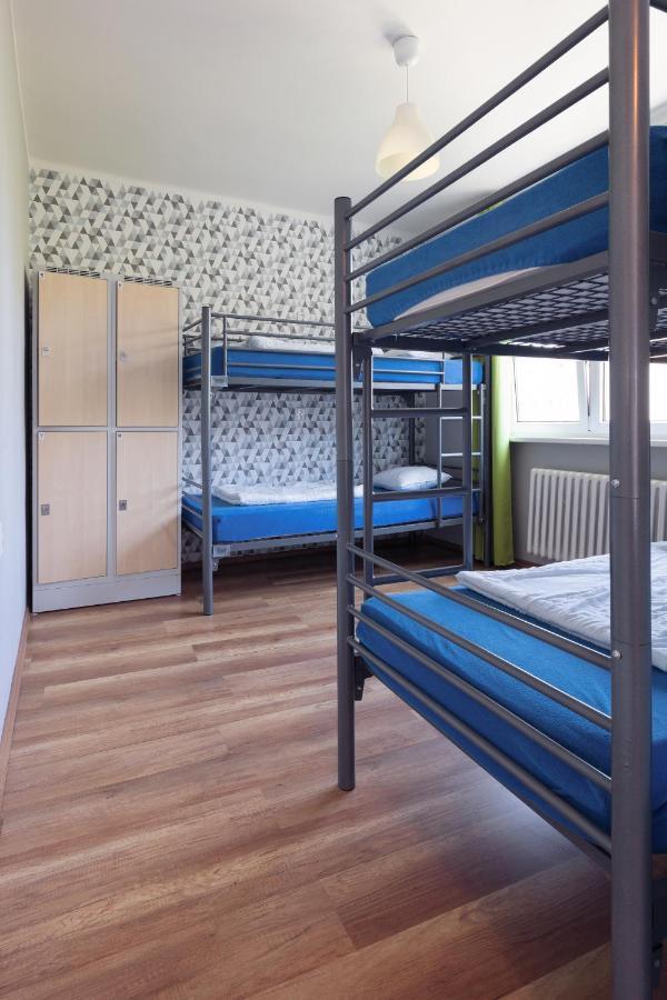 Patio Hostel Dorms Братислава Екстер'єр фото